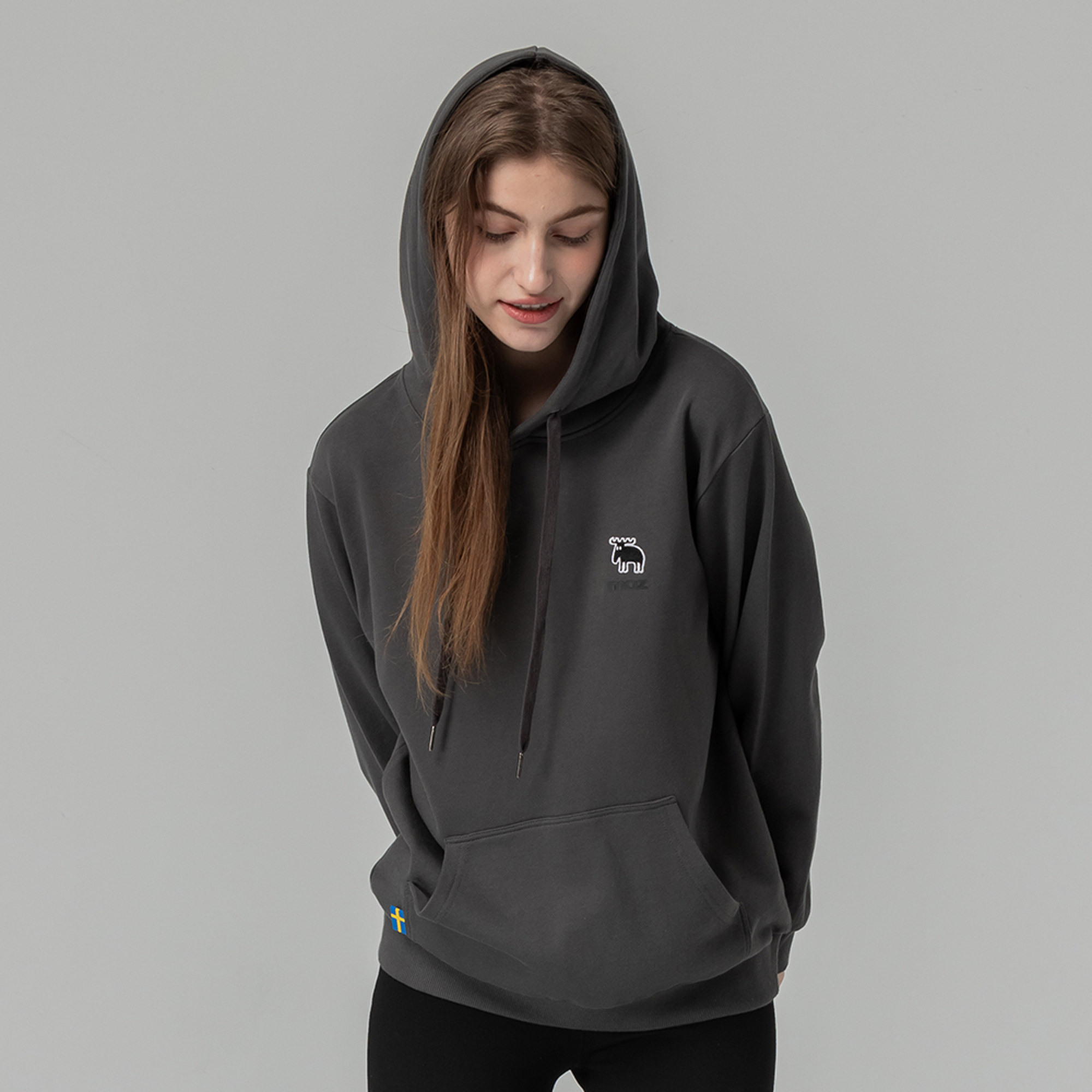 moz瑞典 貼布繡駝鹿 100%純棉 帽T-碳灰(亞洲版) 女款