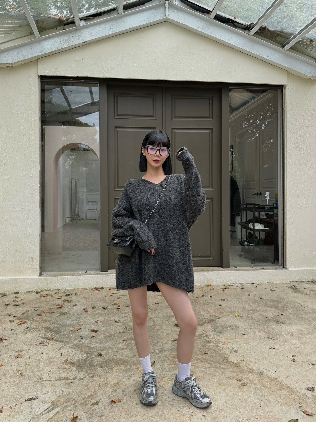 質感V領柔軟針織