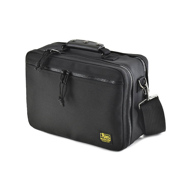 VanNuys E267 Shoulder Bags (Black)