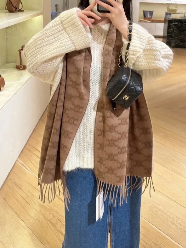 CELINE 交織圖案羊絨圍巾頸巾