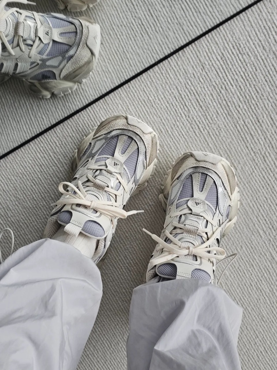 ADIDAS XLG RUNNER DELUXE 奶油灰銀 灰銀 米灰 仿舊 刷舊 復古 老爹鞋 增高 厚底 男女鞋 JS1588 / 預購