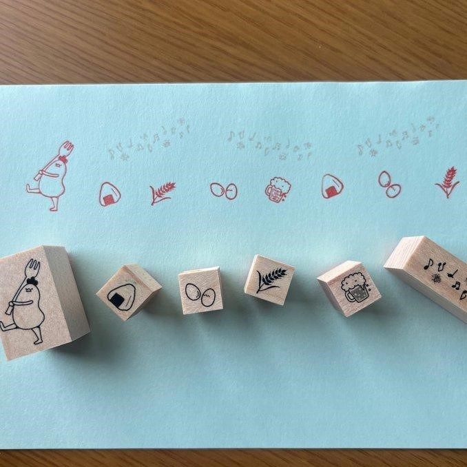 日本YUN．雞媽媽大行進 2x3cm原創櫸木印章