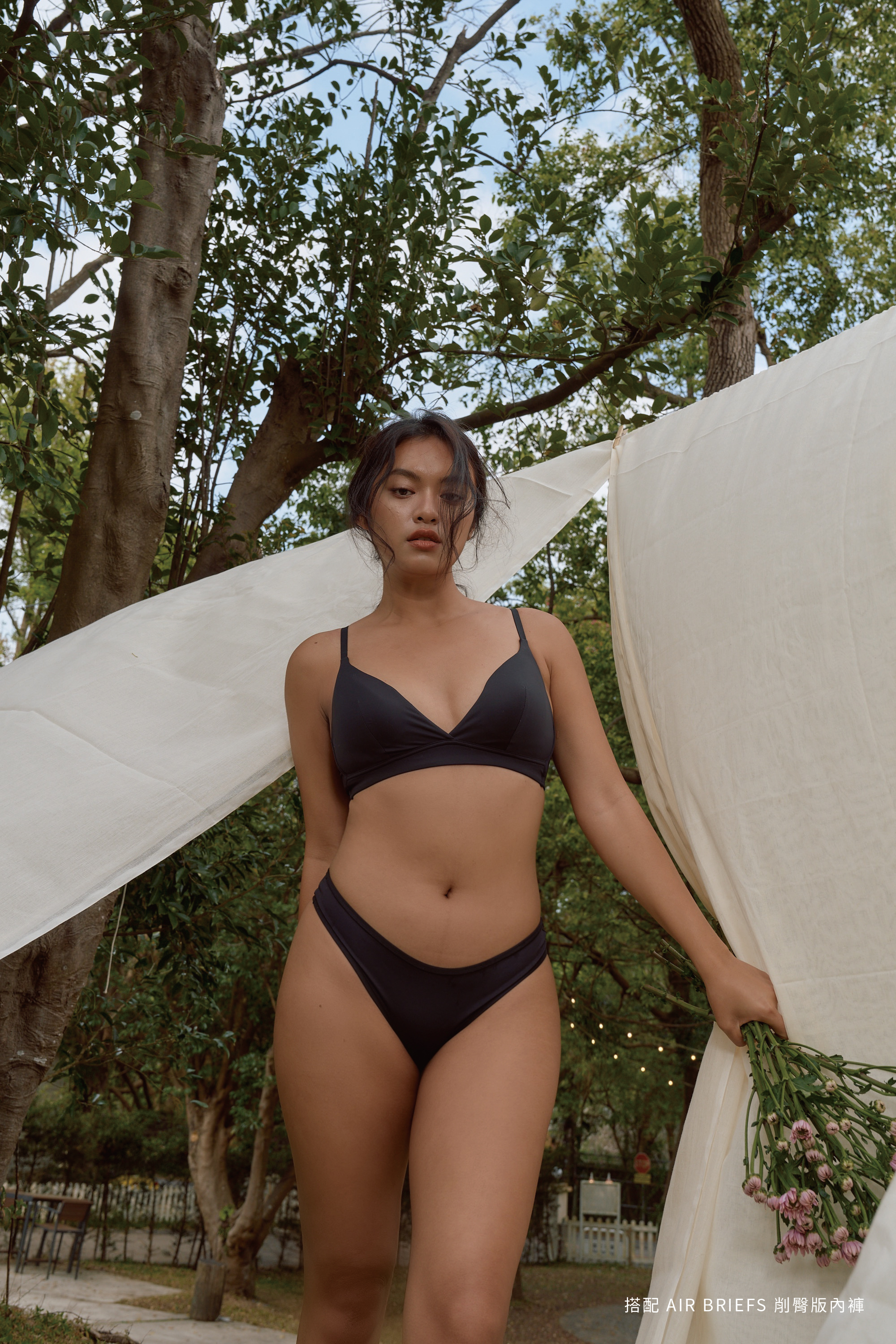 Air smoothies親密保鑣/Meufs訂製柔滑無鋼圈V型抗菌內衣套組〔黑色〕