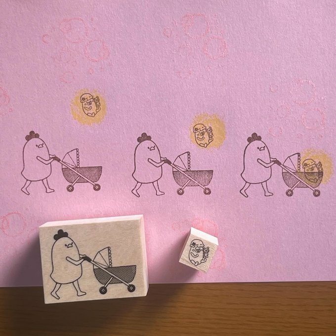 日本YUN．雞媽媽-推嬰兒車+雞寶寶套組 原創櫸木印章