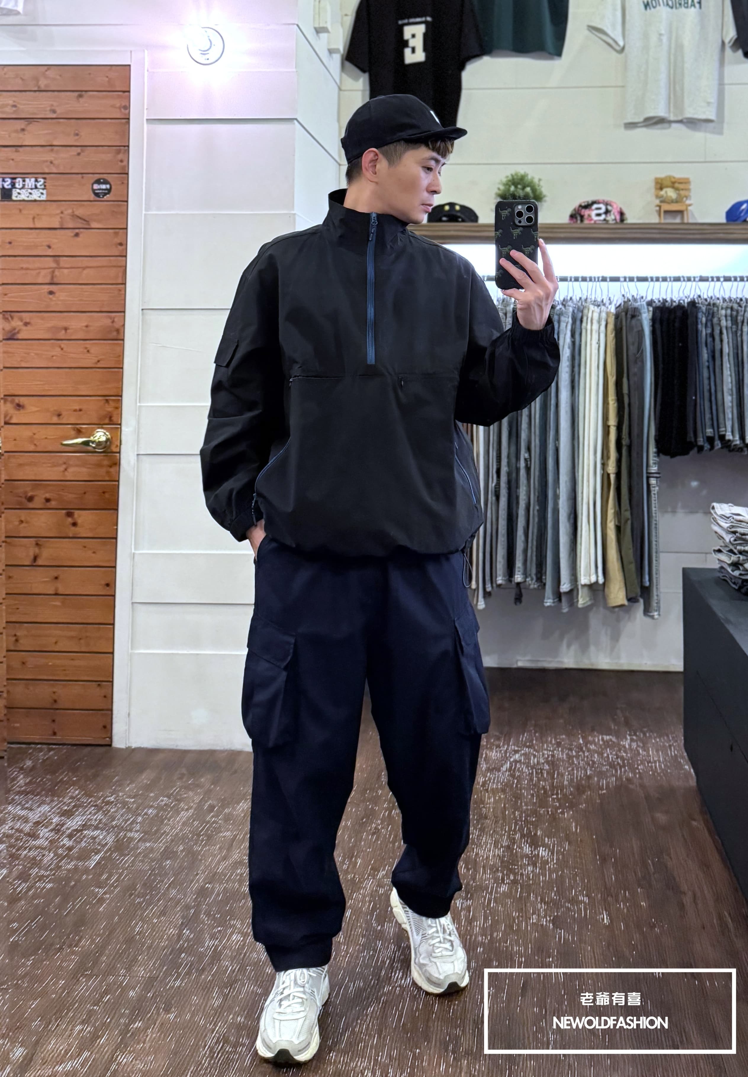 『新品上市』重磅異色拉鏈立領衝鋒外套-黑(NOF2409Y2617)