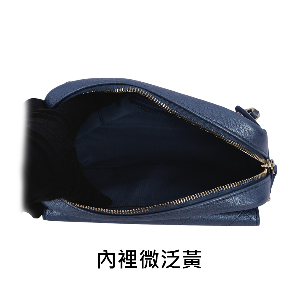 【CHANEL】金釦菱格紋牛皮相機腰包(珠光藍)CH18000010