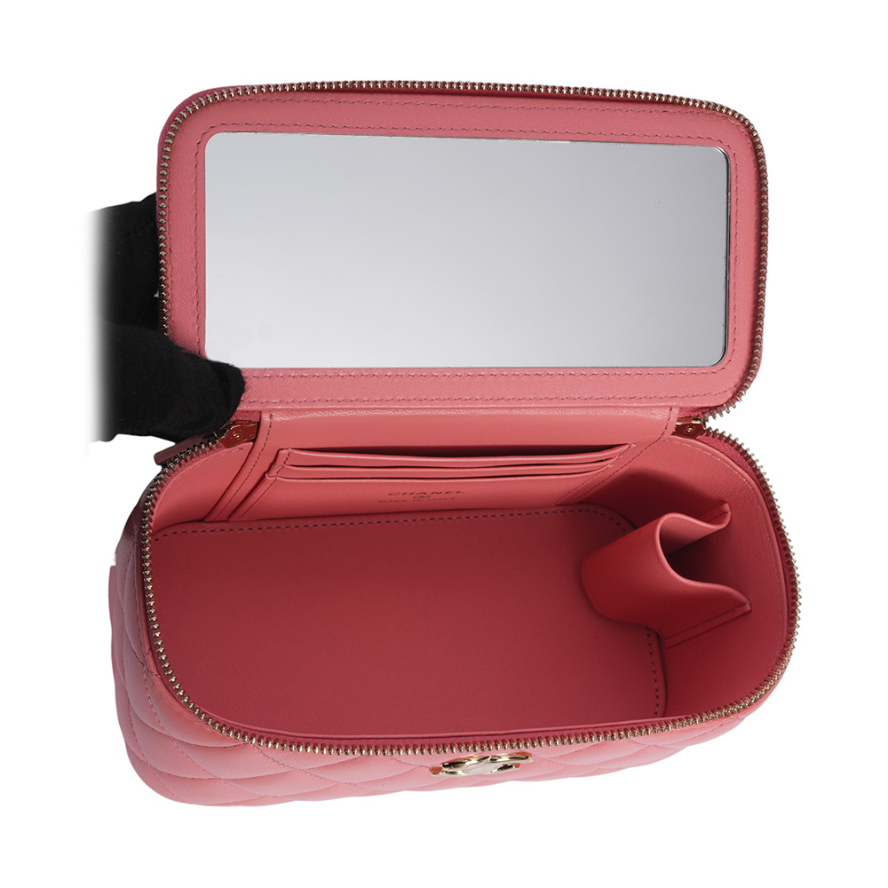 【CHANEL】金色CC Logo 小羊皮手提/斜背二用化妝包(粉色)CH19000083