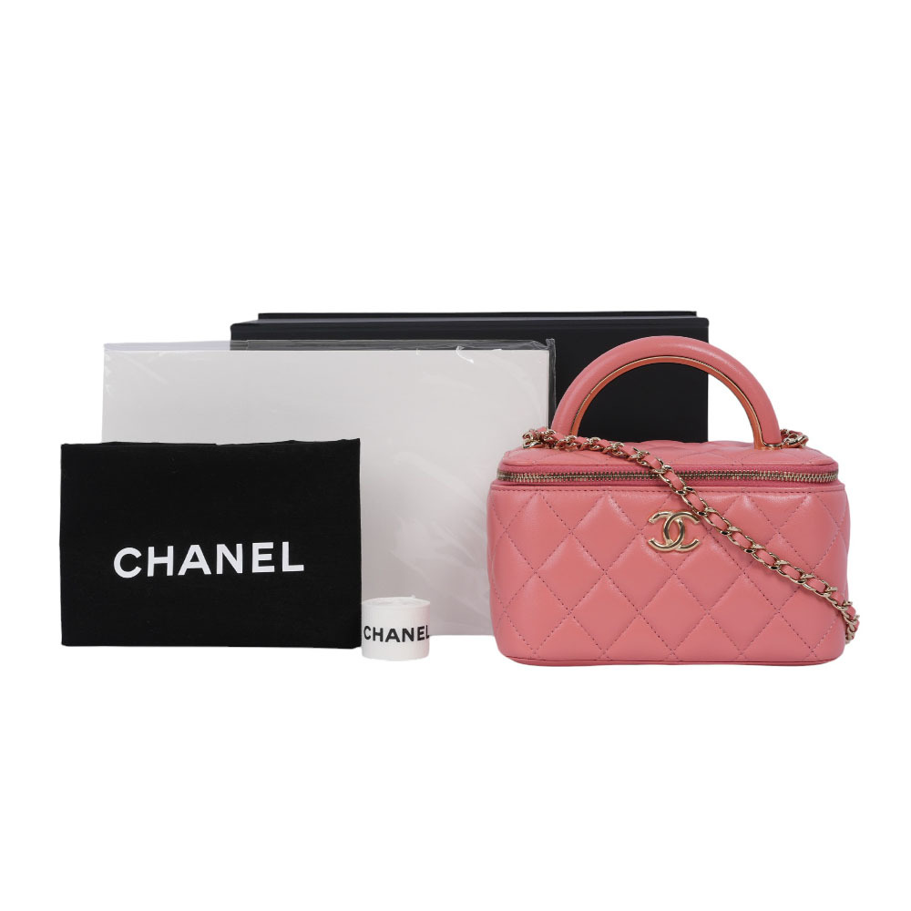 【CHANEL】金色CC Logo 小羊皮手提/斜背二用化妝包(粉色)CH19000083