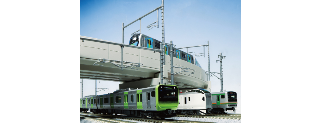 Kato 23-066-1 Single-track wide catenary pole (Gray)