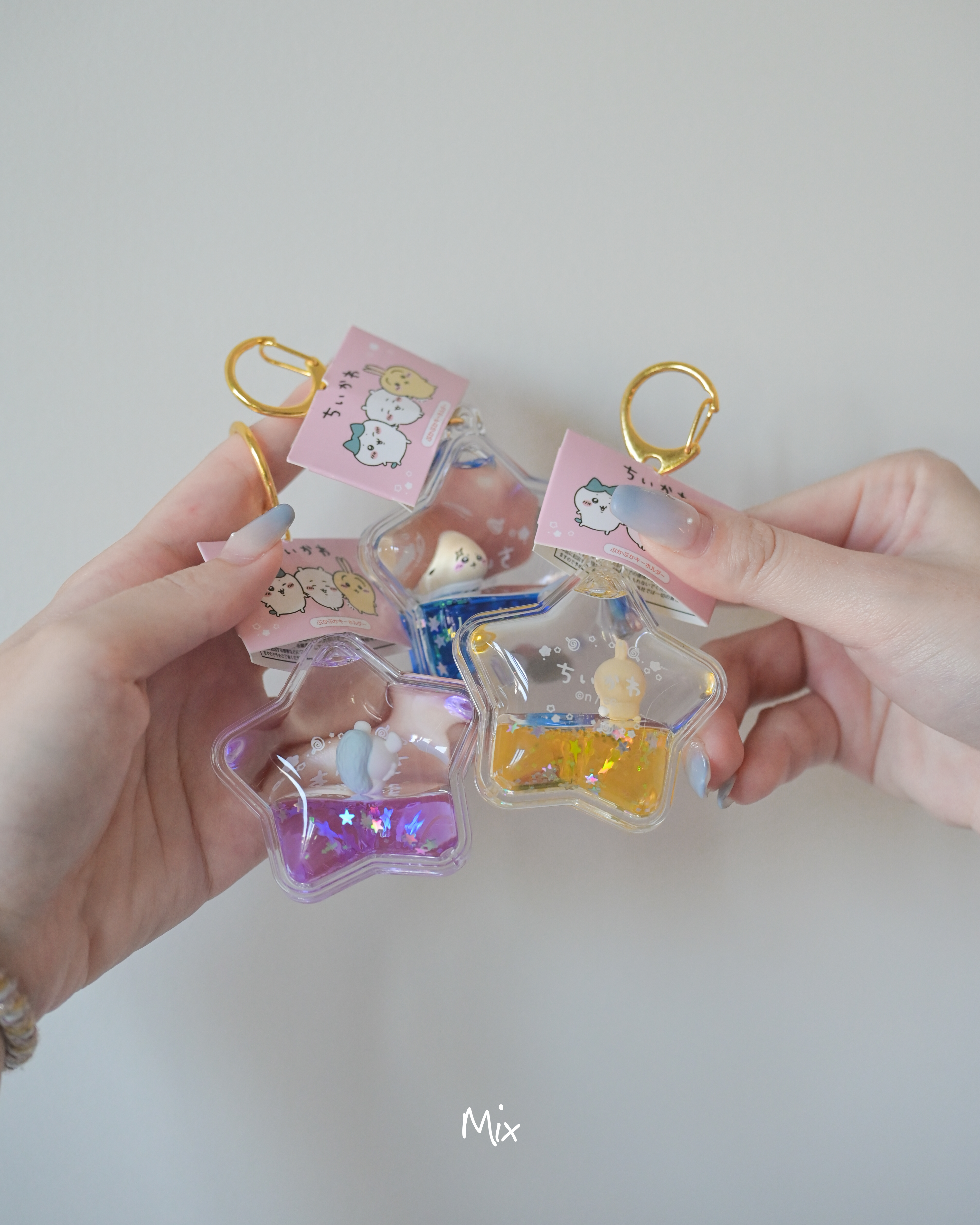 iSNEAKERS｜日本 Chiikawa 吉伊卡哇流沙漂浮星星吊飾 鑰匙圈