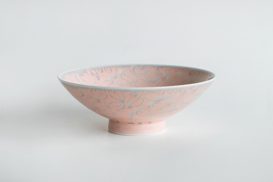 白山陶器-平茶碗 HN-55 粉底白線葉