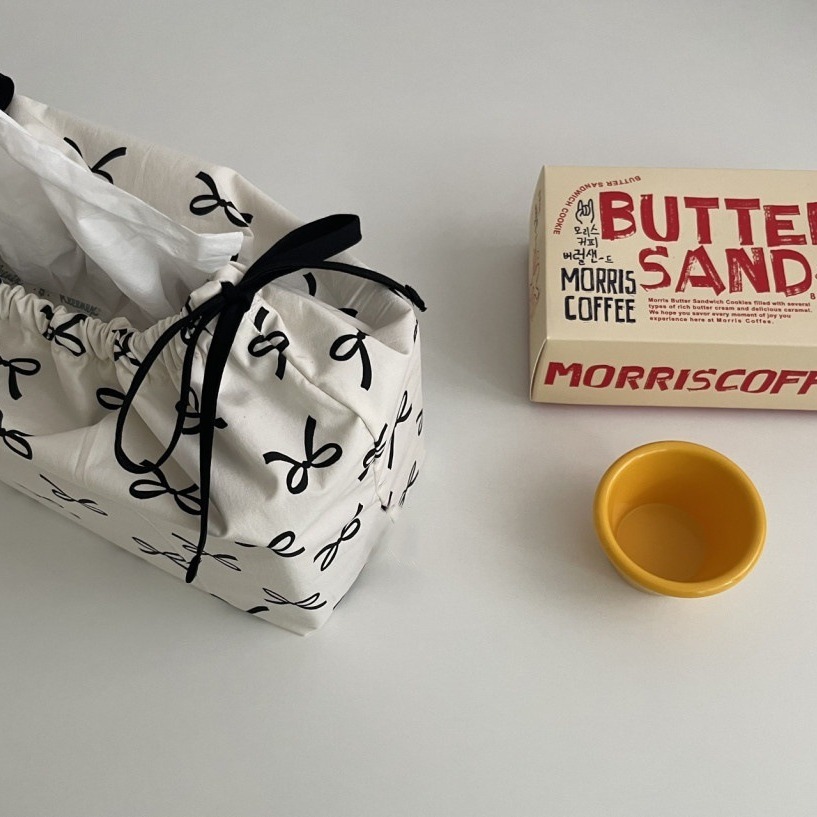 《5077》現代黑白蝴蝶結元素紙巾袋