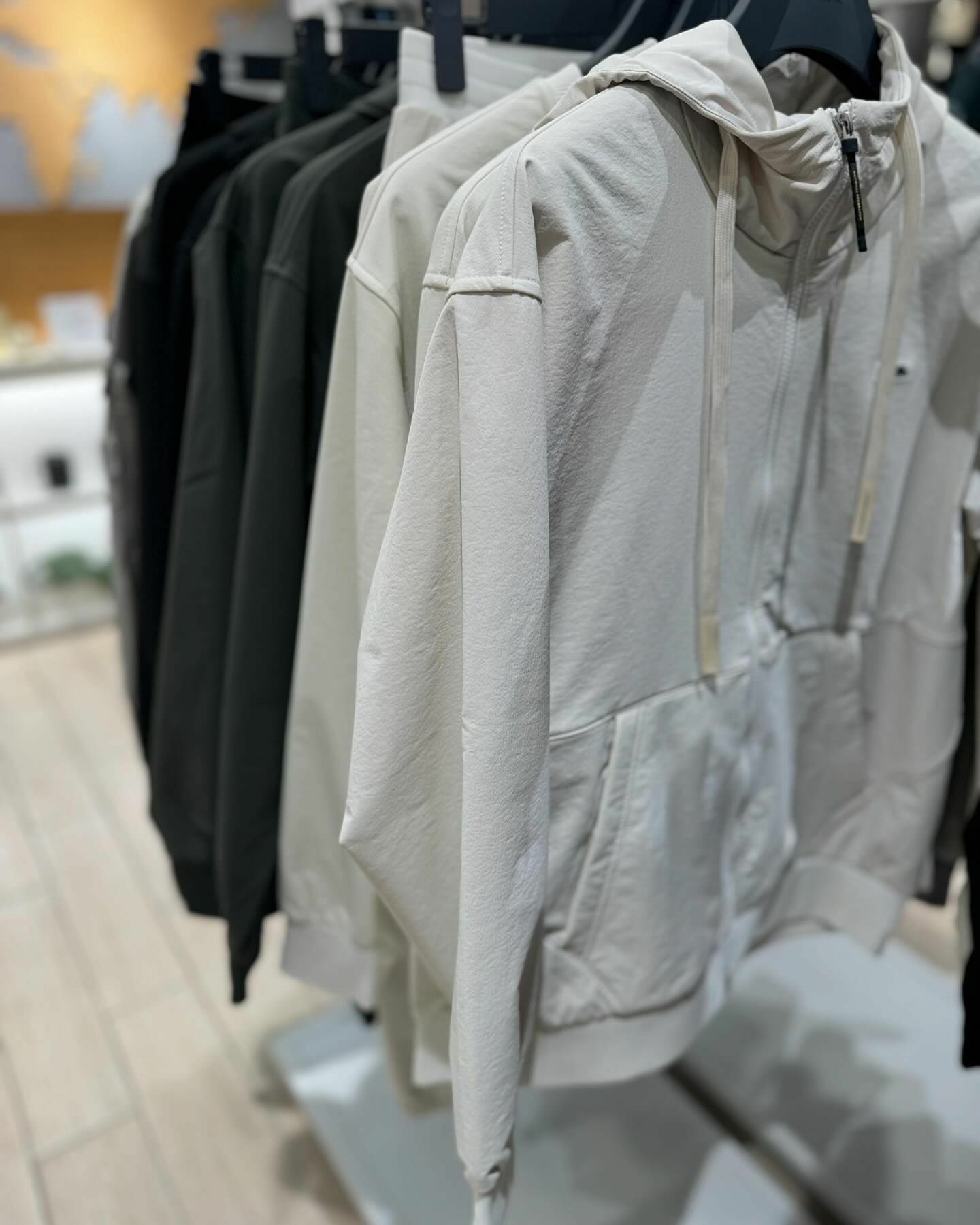 【代購】NATIONAL GEOGRAPHIC 國家地理 Archelon 絨毛 基本款 連帽 外套 N244UFT950/N244UFT050