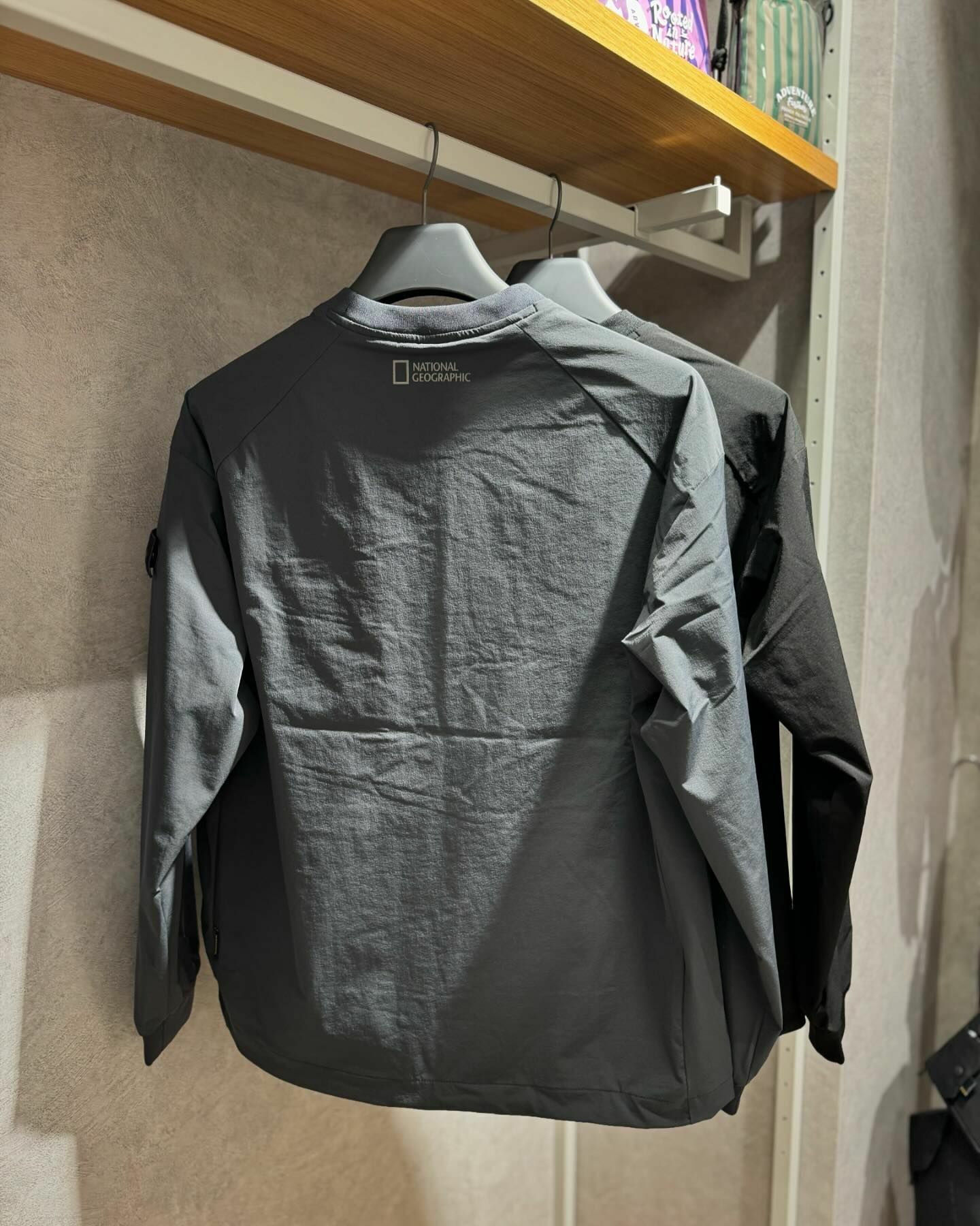 【代購】NATIONAL GEOGRAPHIC 國家地理 胸口袋 梭織 衛衣 大學T  N244MSW330