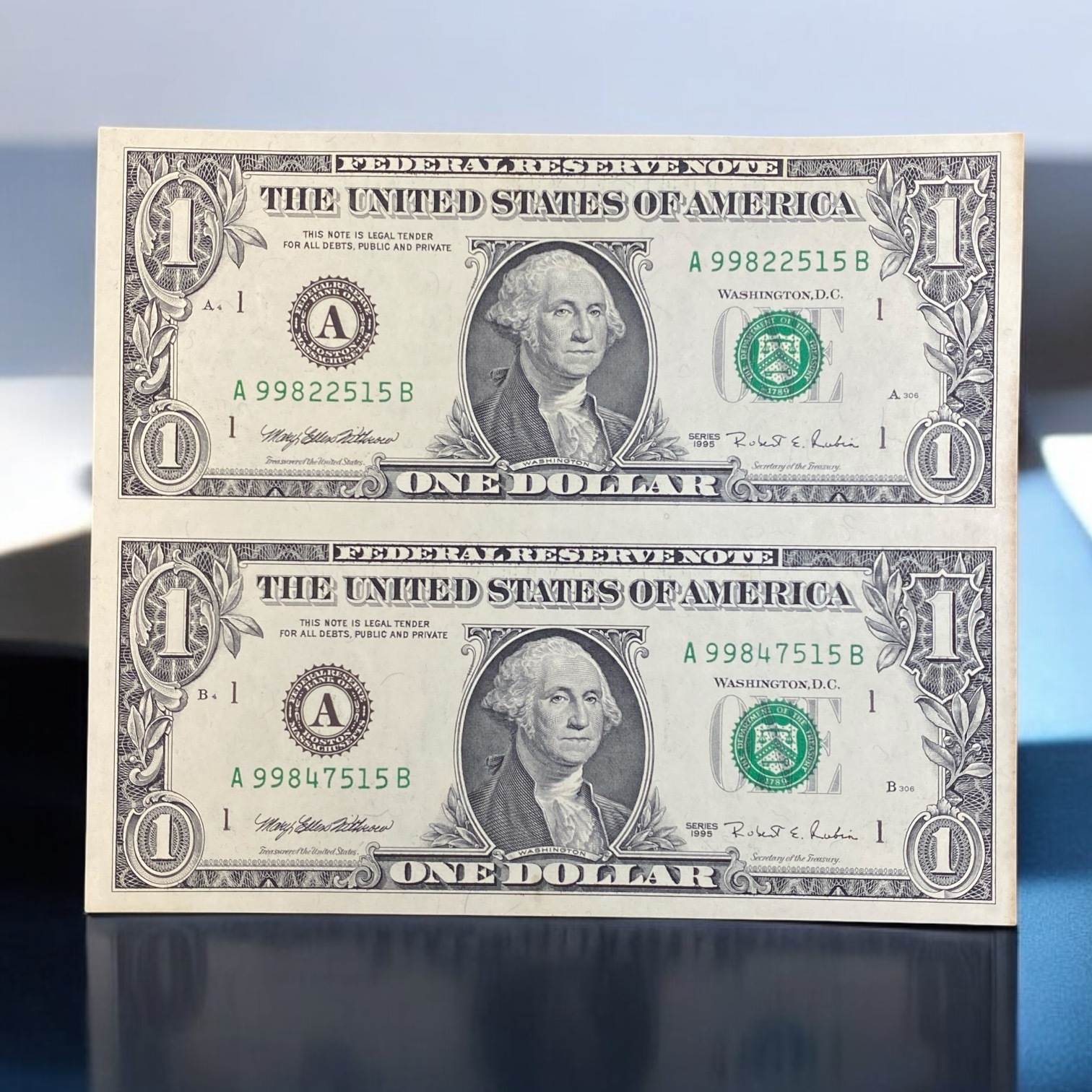 1995 U.S. Dollar 1 Dollar Pair Note (EF-AU Condition)