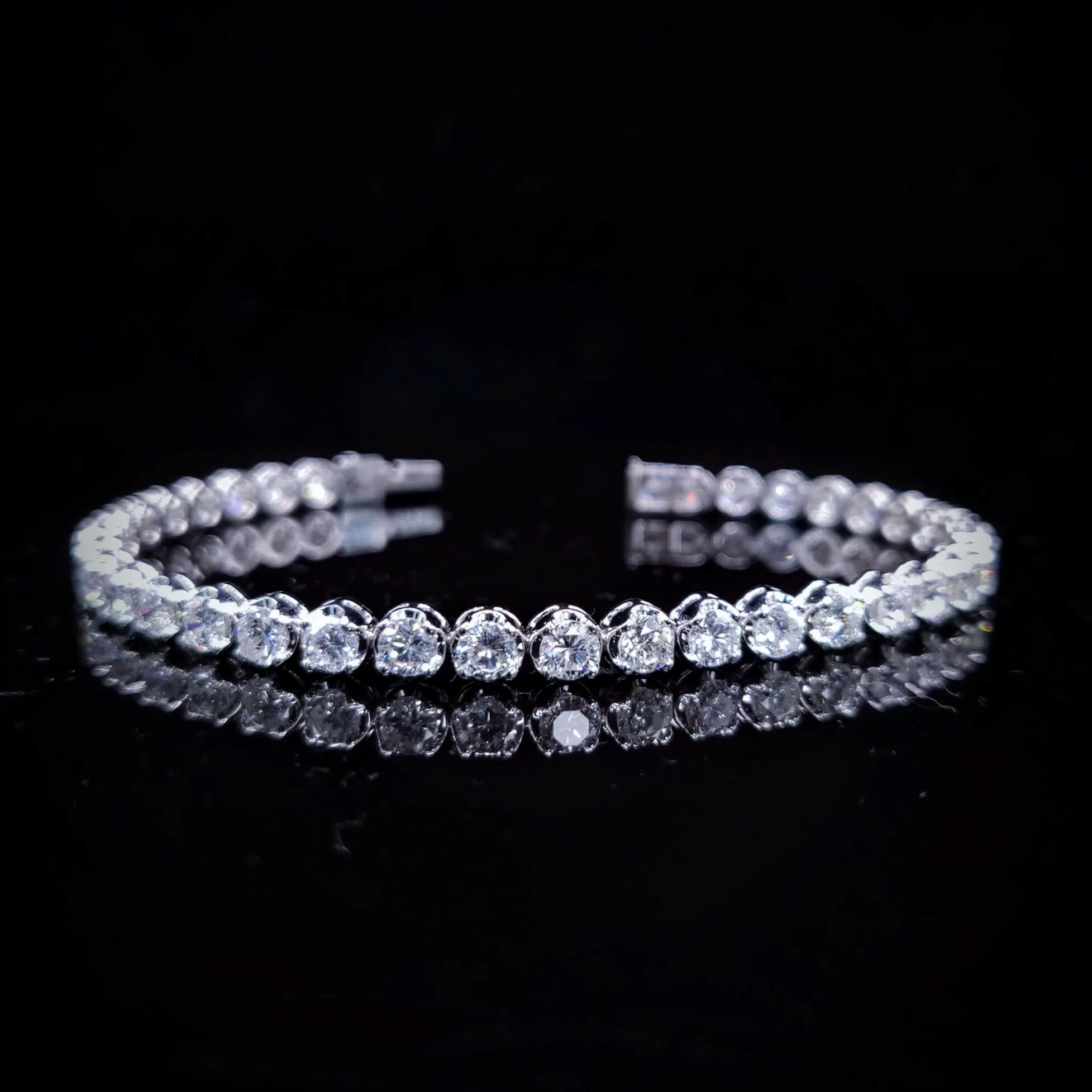 全新18K白金2卡鑽石手鍊