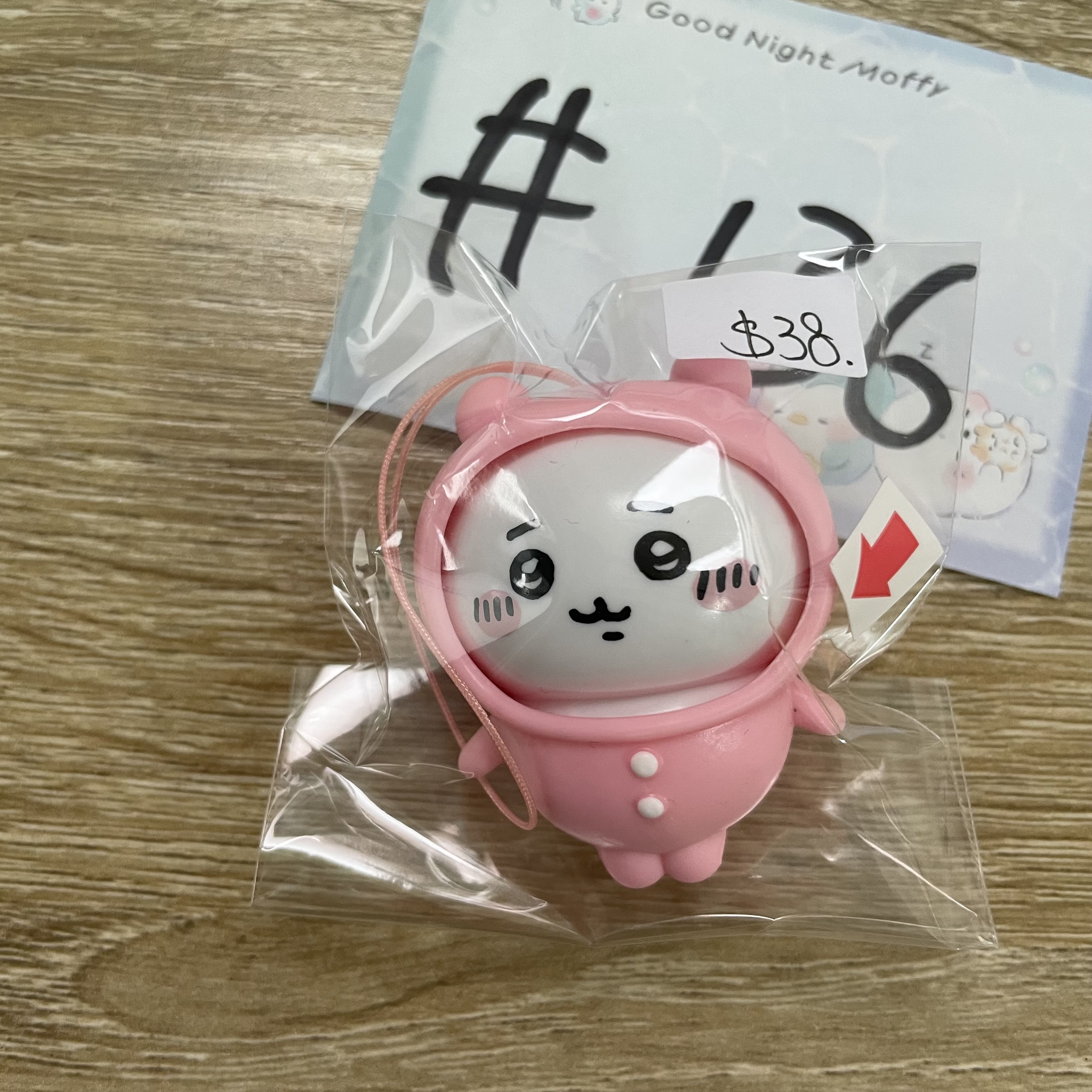 CHIIKAWA 小可愛 FIGURE 瑕#136