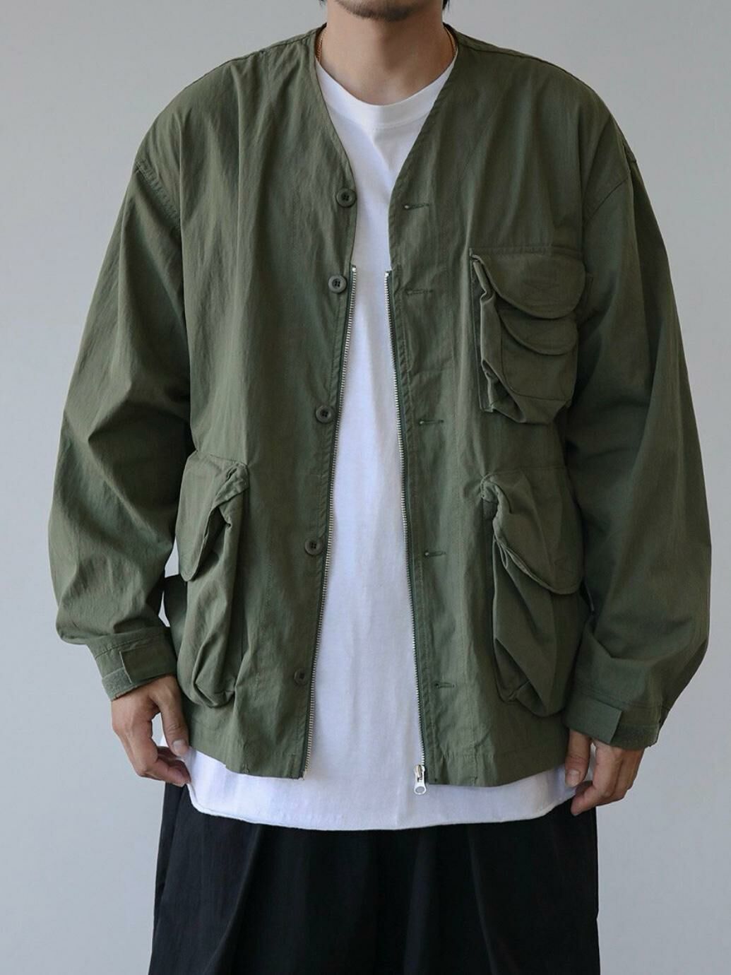 淨色V領拉鍊外套 12GAUGE-034JK