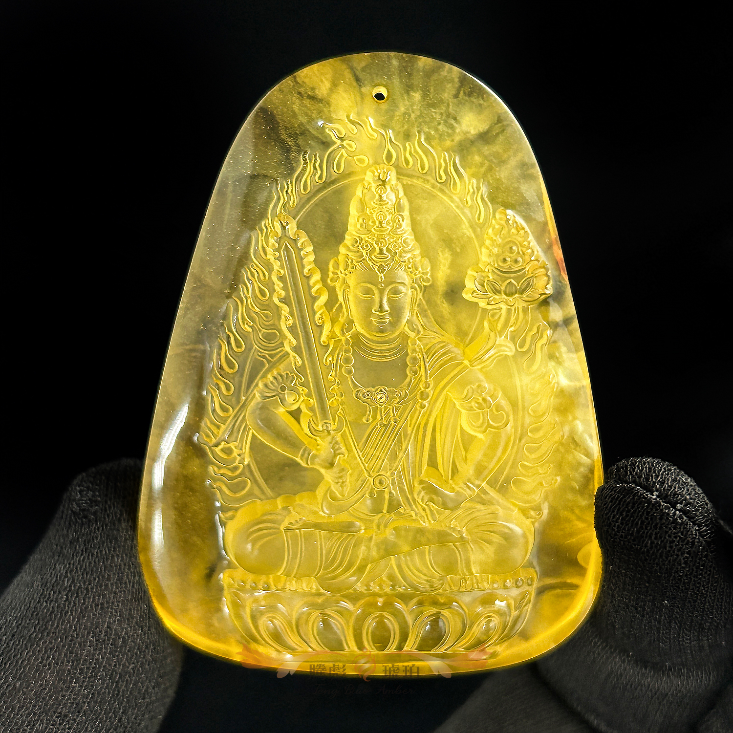 (已結緣)收藏款天然波羅的海金絞意境蜜蠟虛空藏菩薩正規掛牌