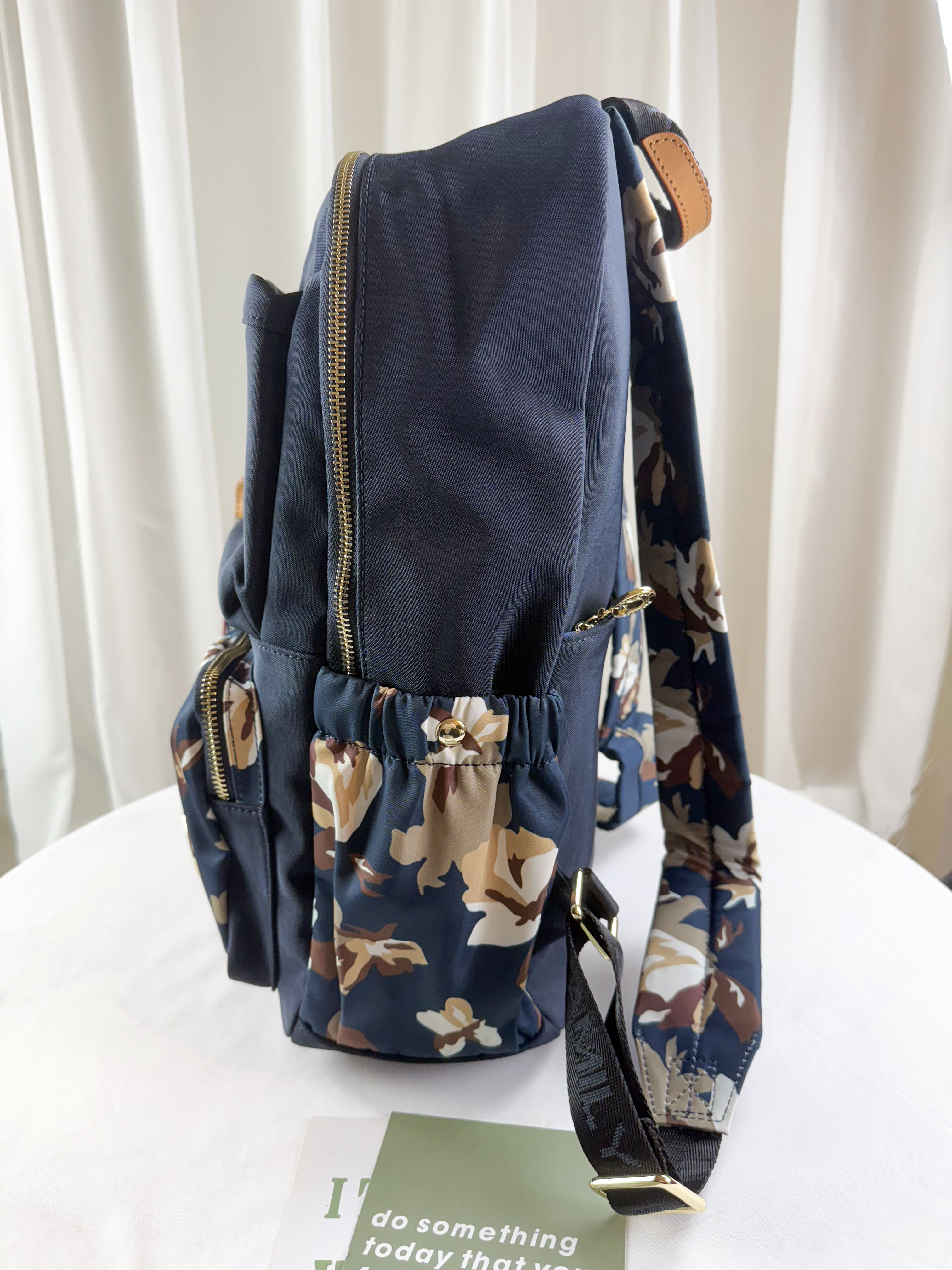 FamilyBear 蝴蝶花拼接藍防潑水後背包 附零錢包 #2627