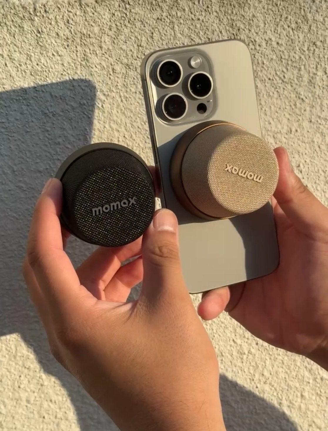#現貨優惠 MOMAX 摩米士 磁吸無線音響 隨身音響 迷你型 音響 手機支架