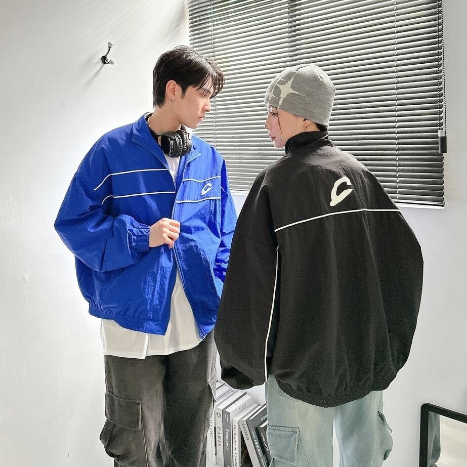 半高領C字織帶線條外套 (2colors)