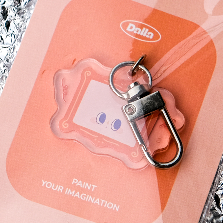 Dalla｜壓克力吊飾｜畫家芮芮