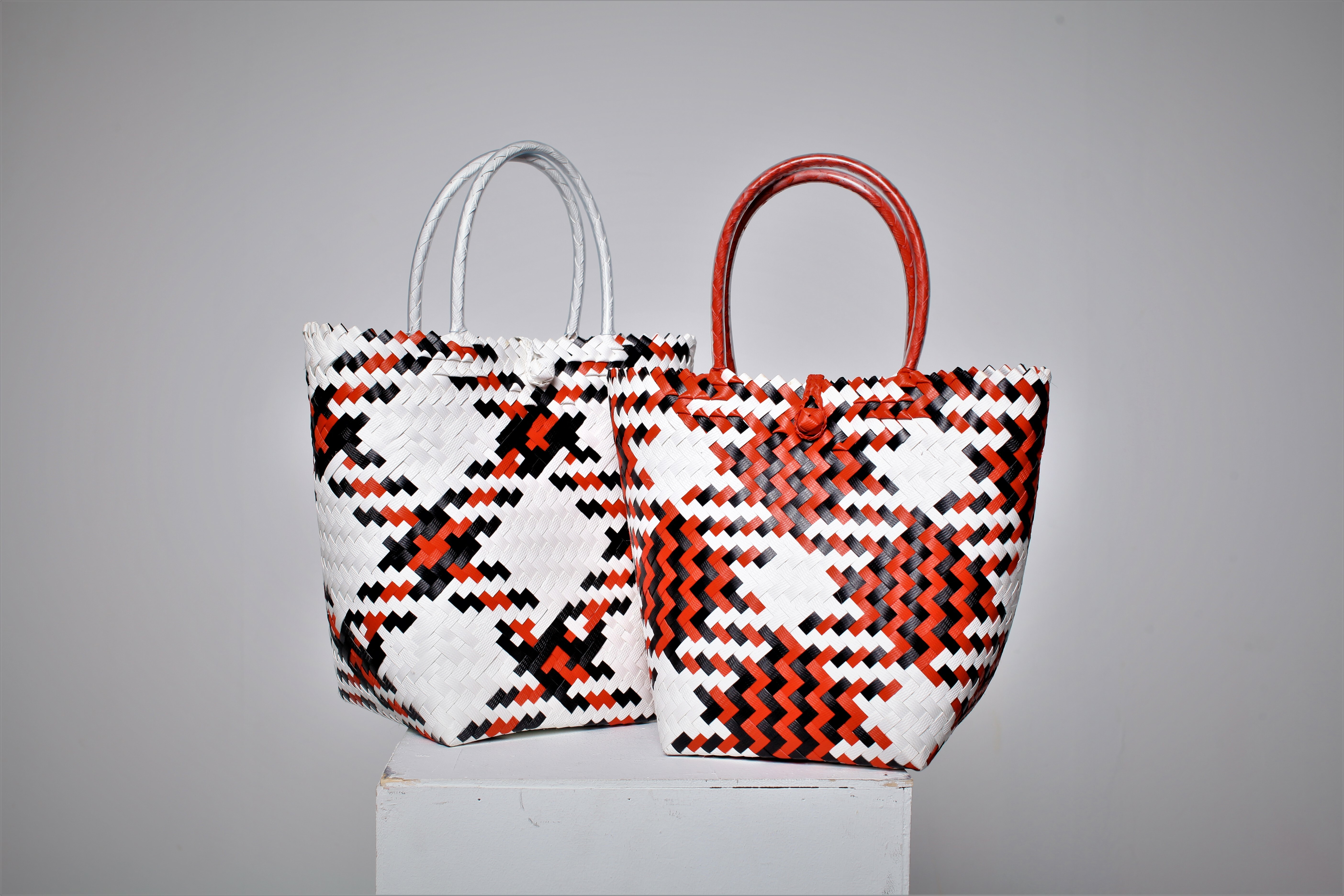 Penan Triangle (Checkered pattern)