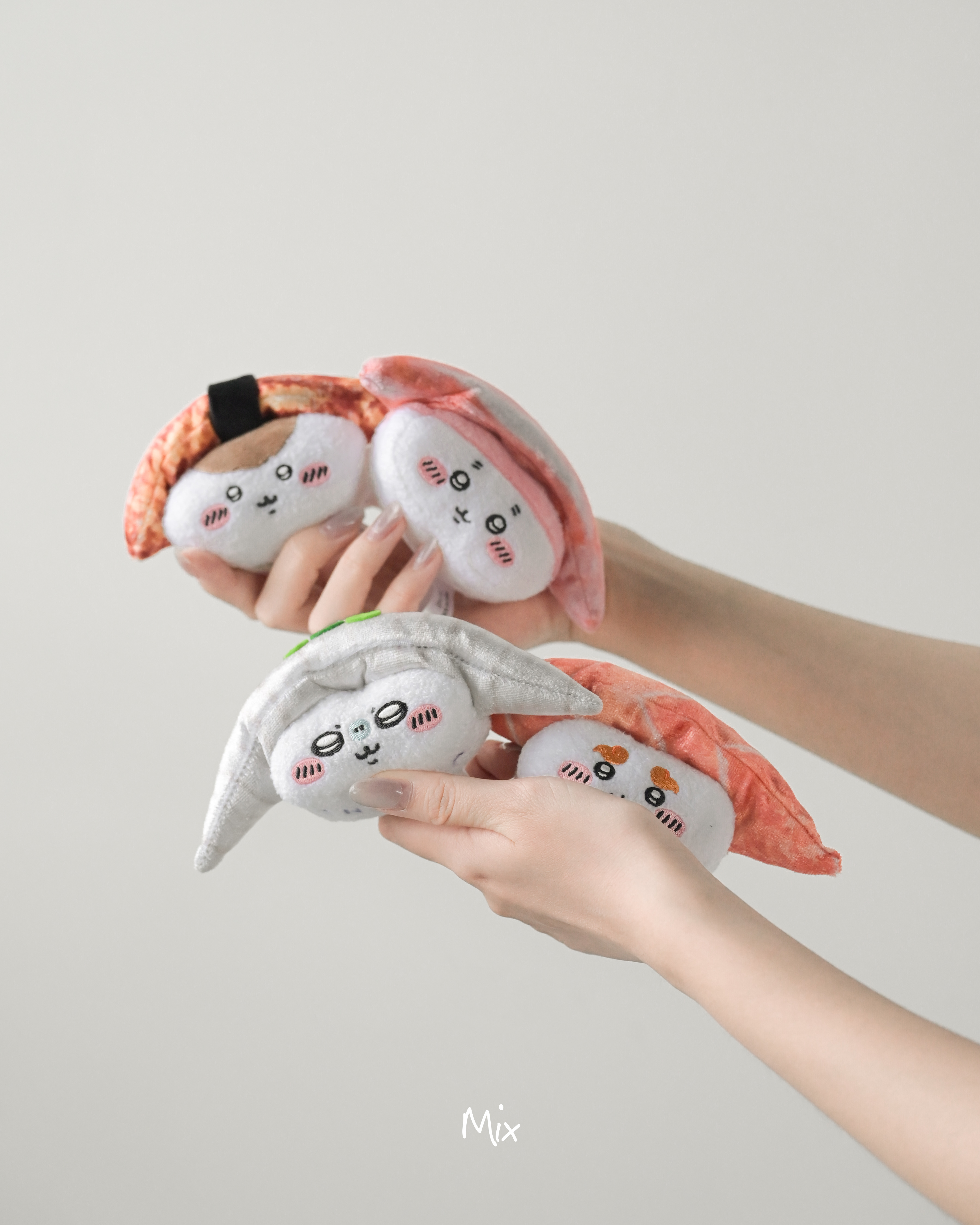 iSNEAKERS｜日本 Chiikawa 吉伊卡哇壽司盲抽系列