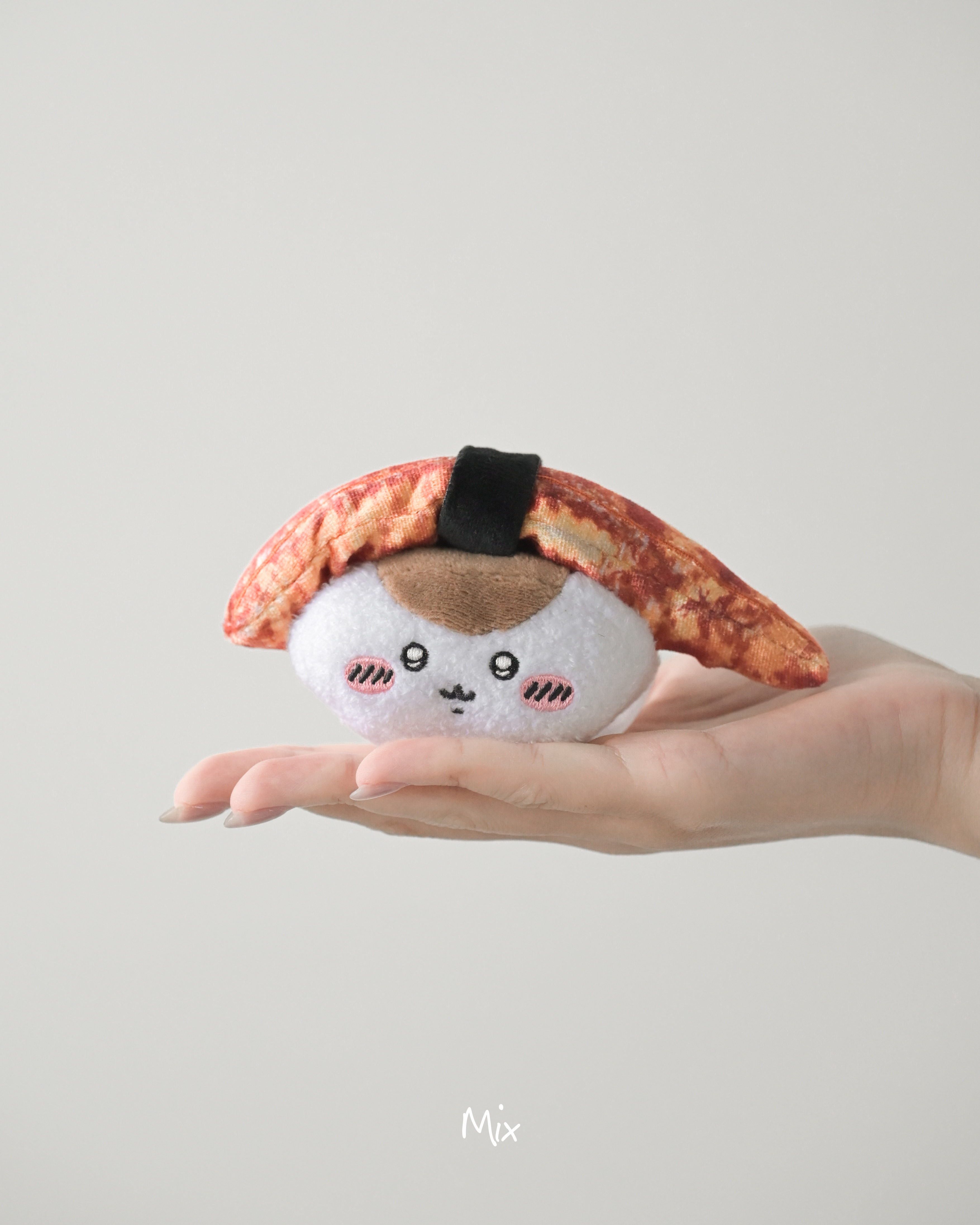 iSNEAKERS｜日本 Chiikawa 吉伊卡哇壽司盲抽系列