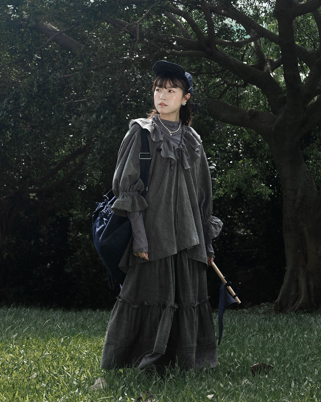【 Kiki.co Made 】Frill Collar Shirt Set - dark grey