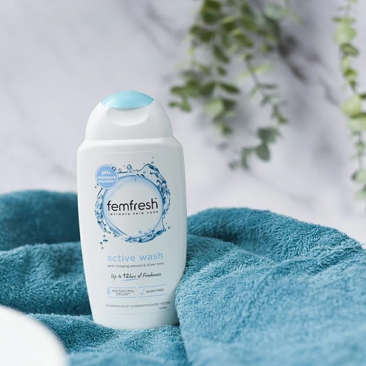 芳芯 - 百合銀離子護理液 250ml (生理期間用) （平行進口） (5010724525944)