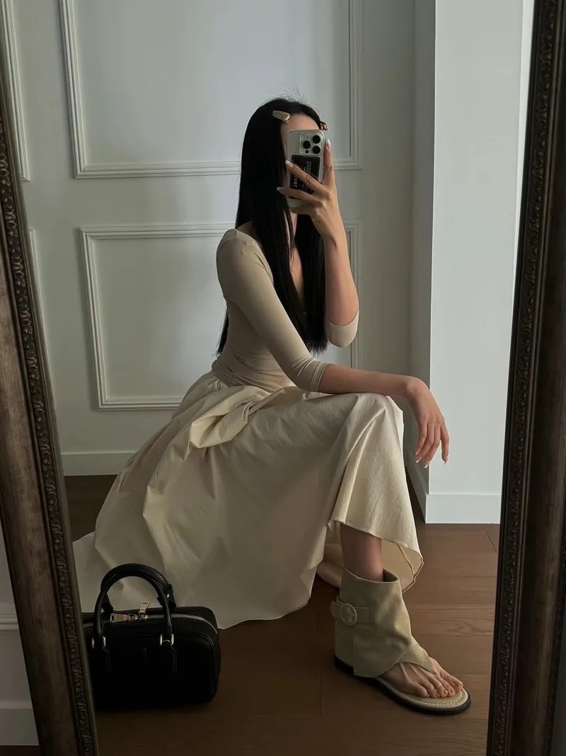 廢土鬆弛夾腳靴（版型正常拿即可）