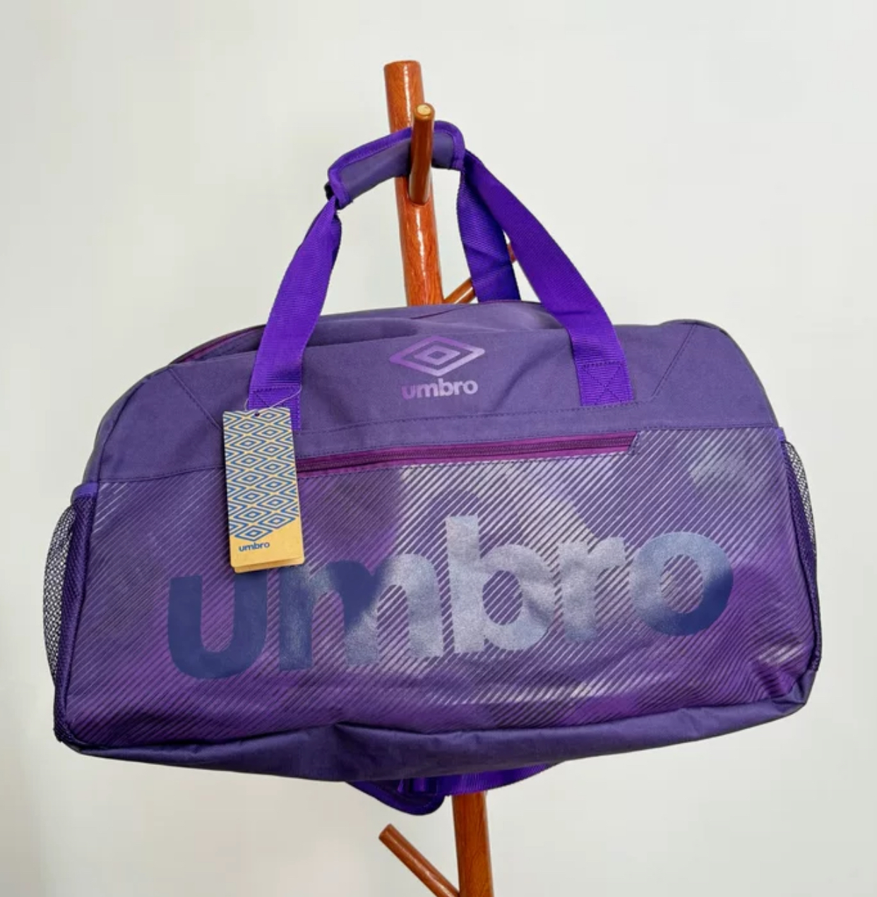 Umbro Duffle Gym Bag (38L) Purple