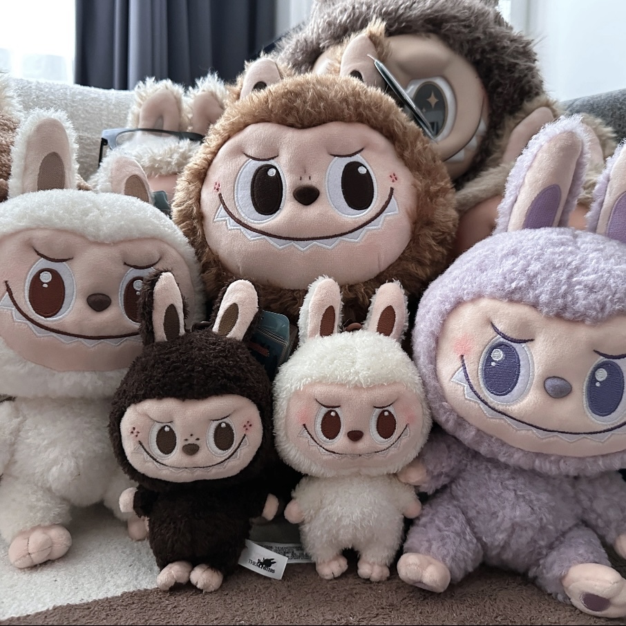 <現貨秒出>Labubu 拉布布 樂園限定 毛絨 吊飾 娃娃 三色