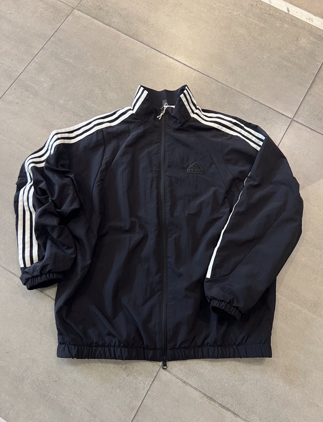 Adidas Oversize 三線 復古風衣外套 黑色 JI6646