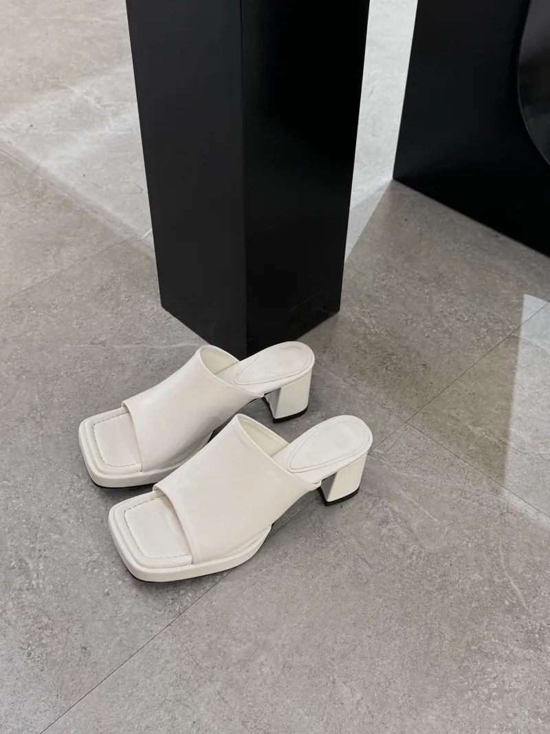 最愛😻Top1跟鞋（版型正常拿即可🤍）