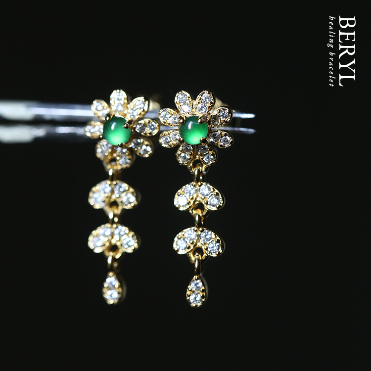精品冰綠｜翡翠小花藤垂式耳環