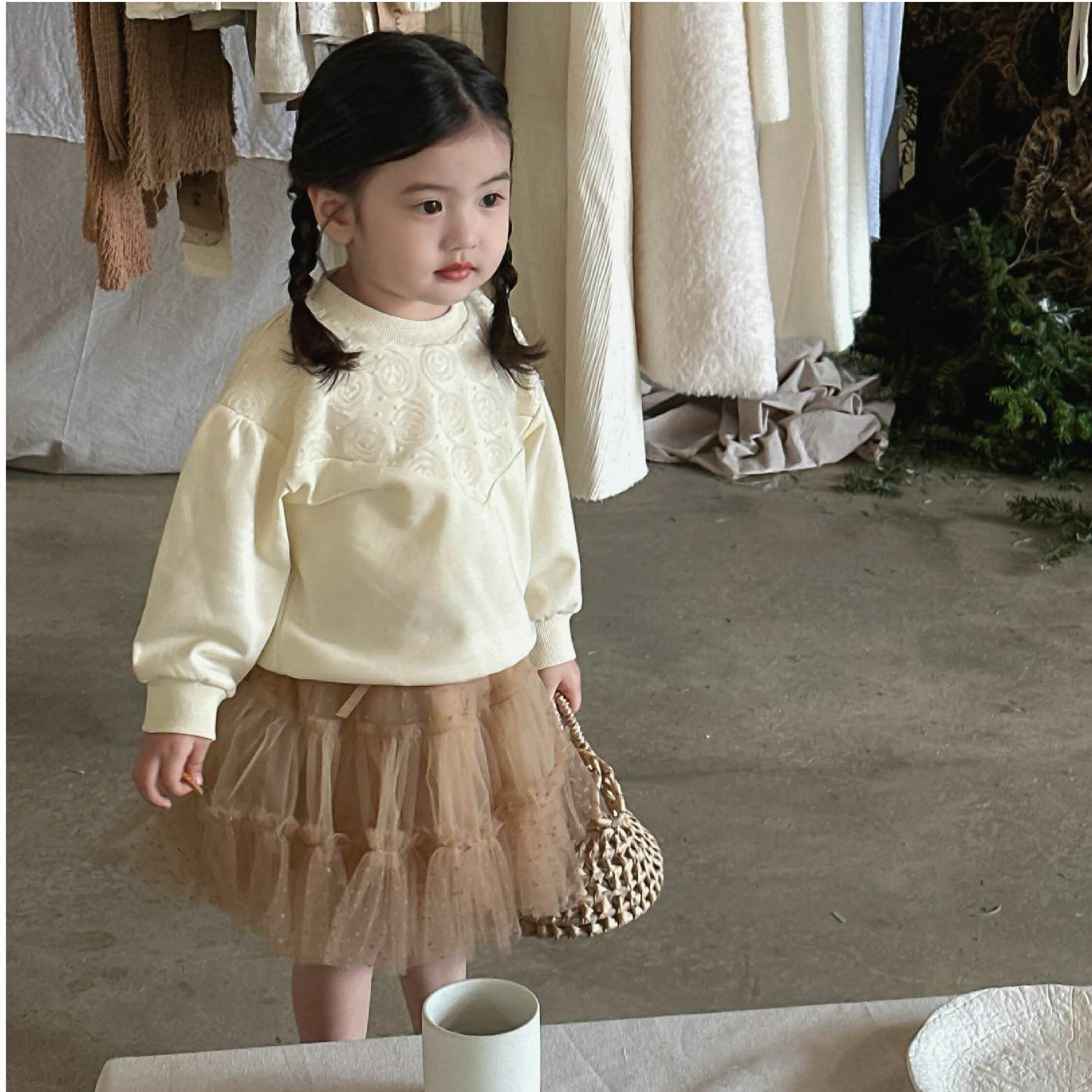 【H45281】浪漫薄紗玫瑰舒適圓領上衣＊二色