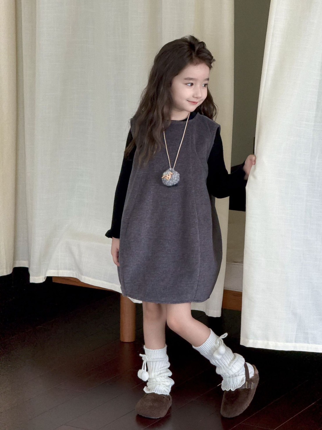 甜美荷葉邊上衣