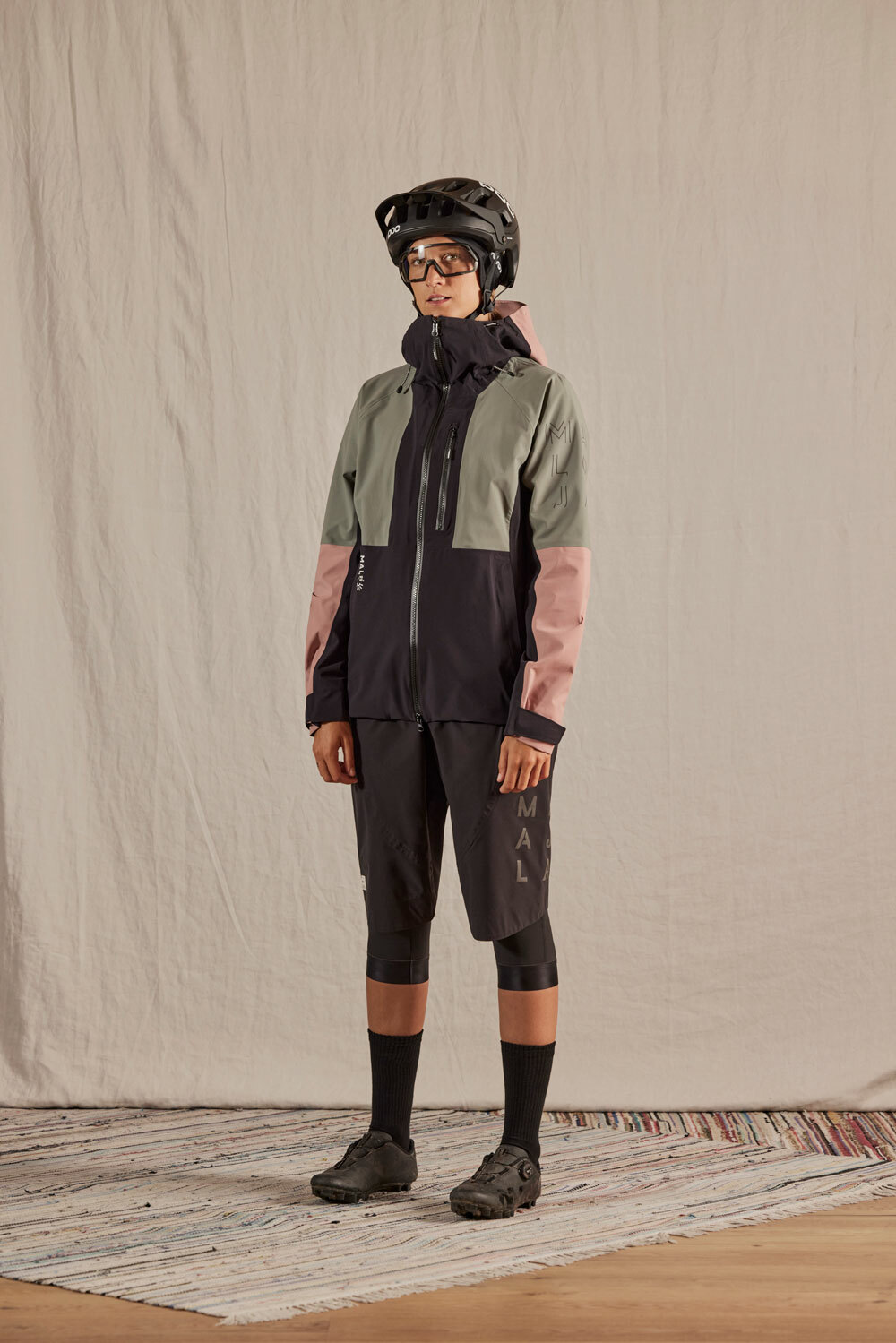 【MALOJA】女3L防水防風連帽外套 / 24MA38106 - [綠黑拚、粉綠拚]