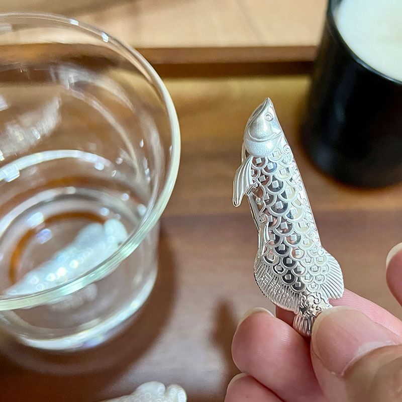 倉平手作999純銀打造龍魚造型薄片煮水泡茶專用(10mg)