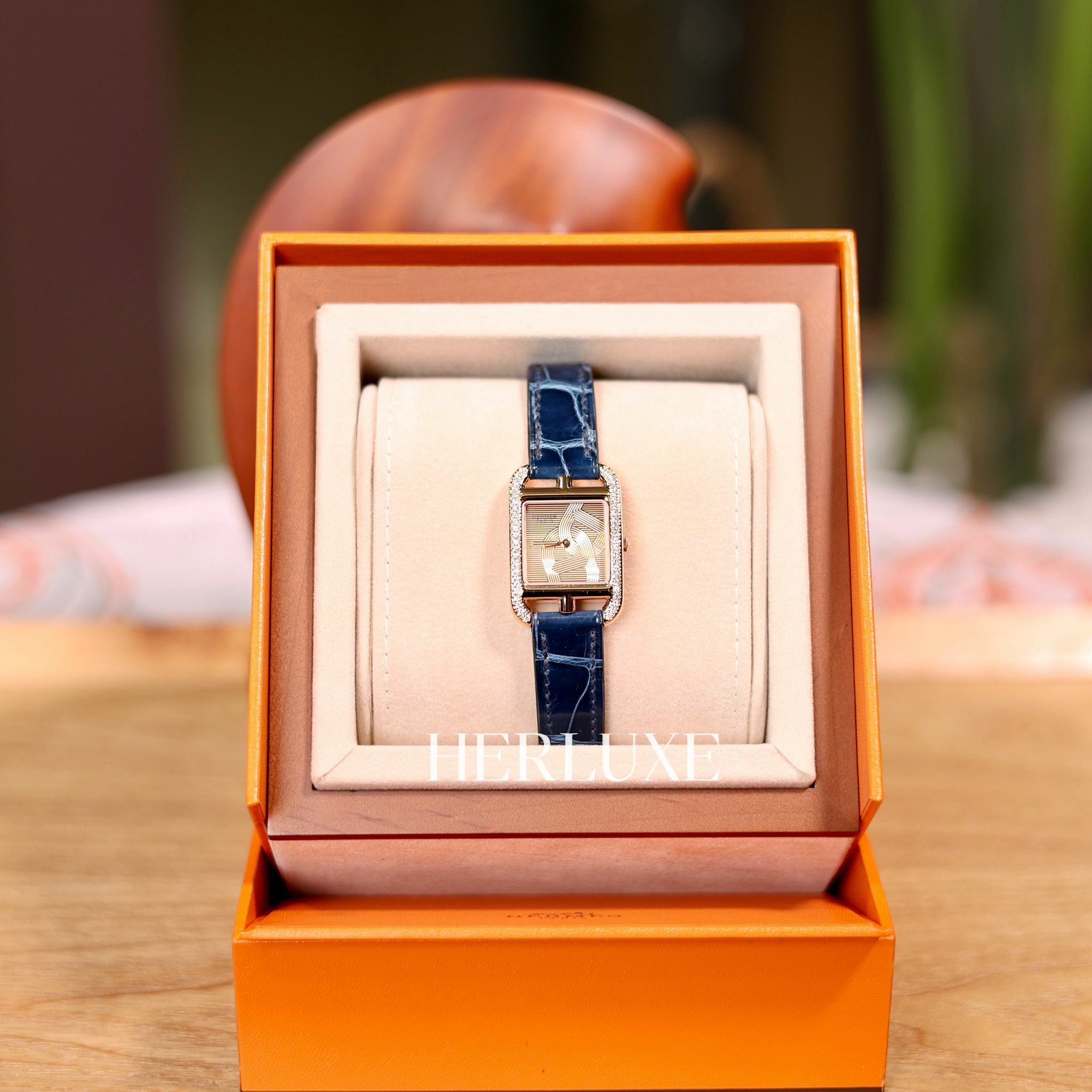 Cape Cod watch, Small model 31mm 46D 0.42ct