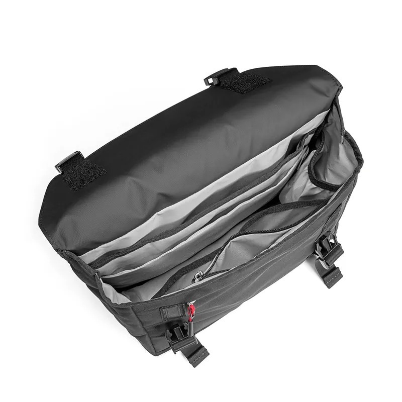 Tomtoc | 幾何斜肩包 側背包 商務包 電腦包 斜背包 Switch包 IPAD包 筆電包