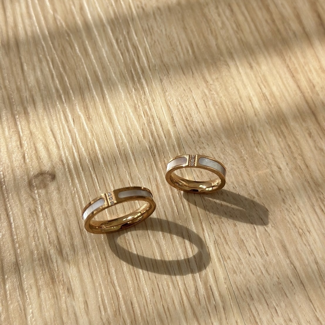 【鈦鋼】白貝戒指