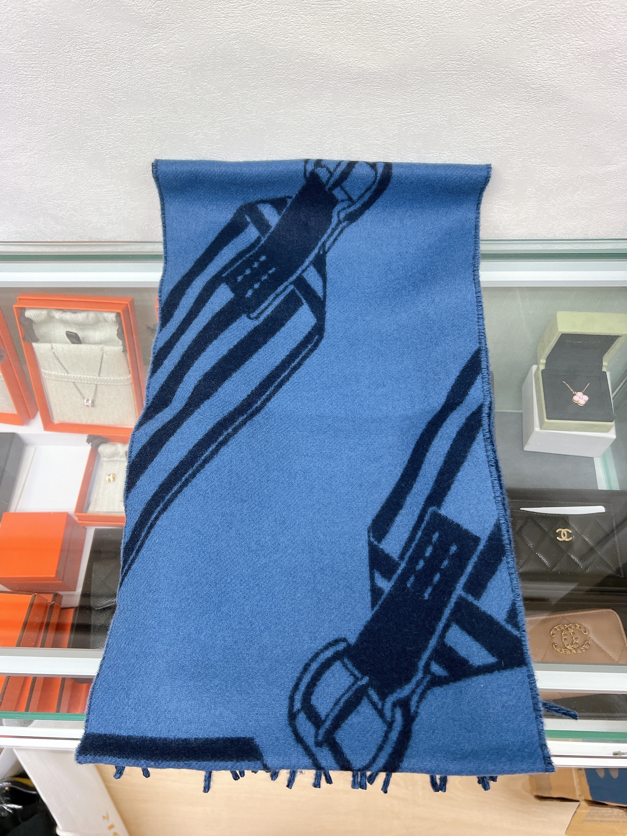 *Unused* Hermes muffler/ scarf sangles en zig zag (blue)