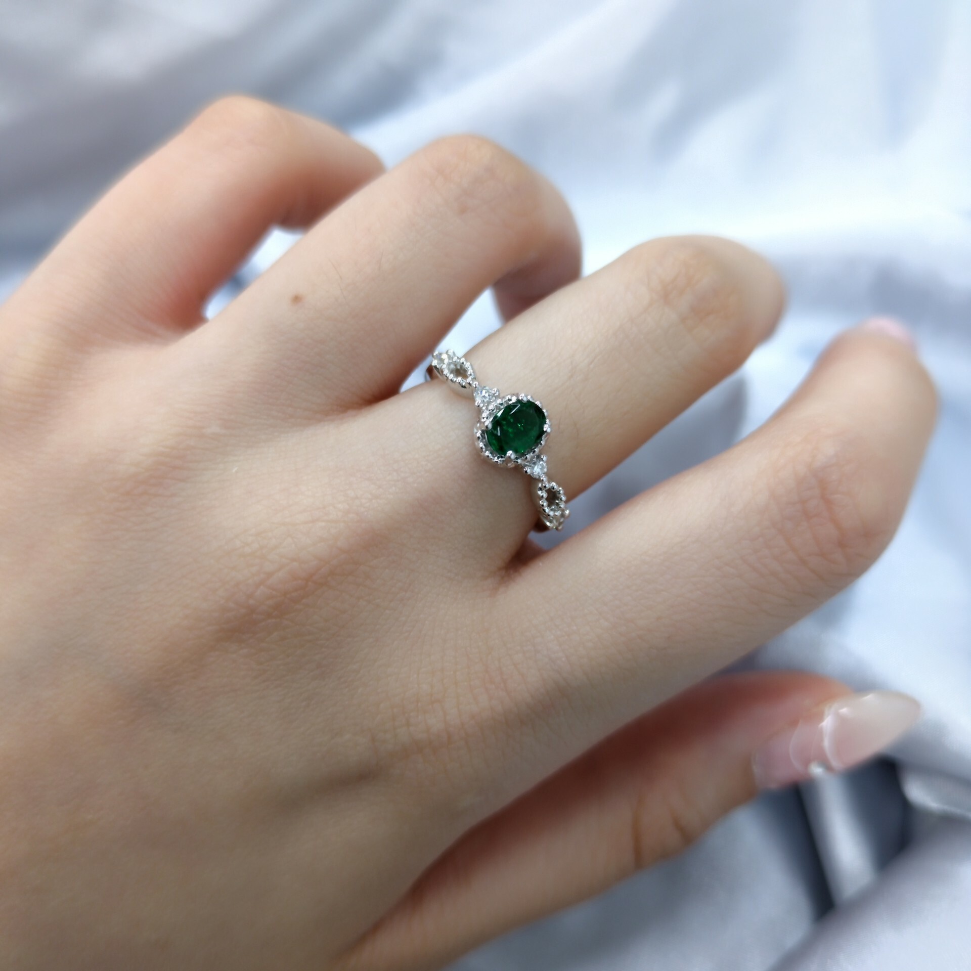 18K White Gold 0.40ct Emerald and Diamond Ring