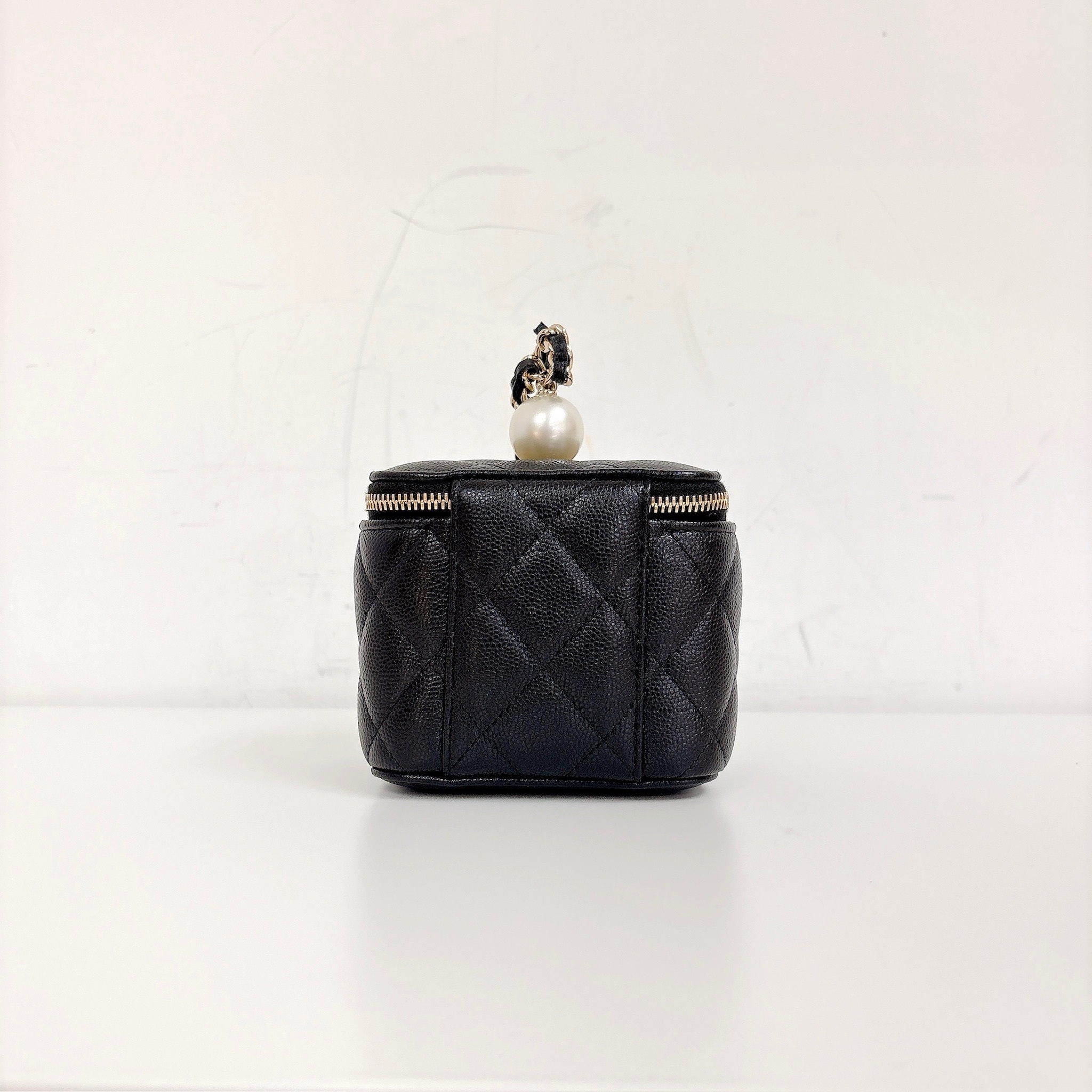 Chanel  Mini Vanity Case - Black / Ghw