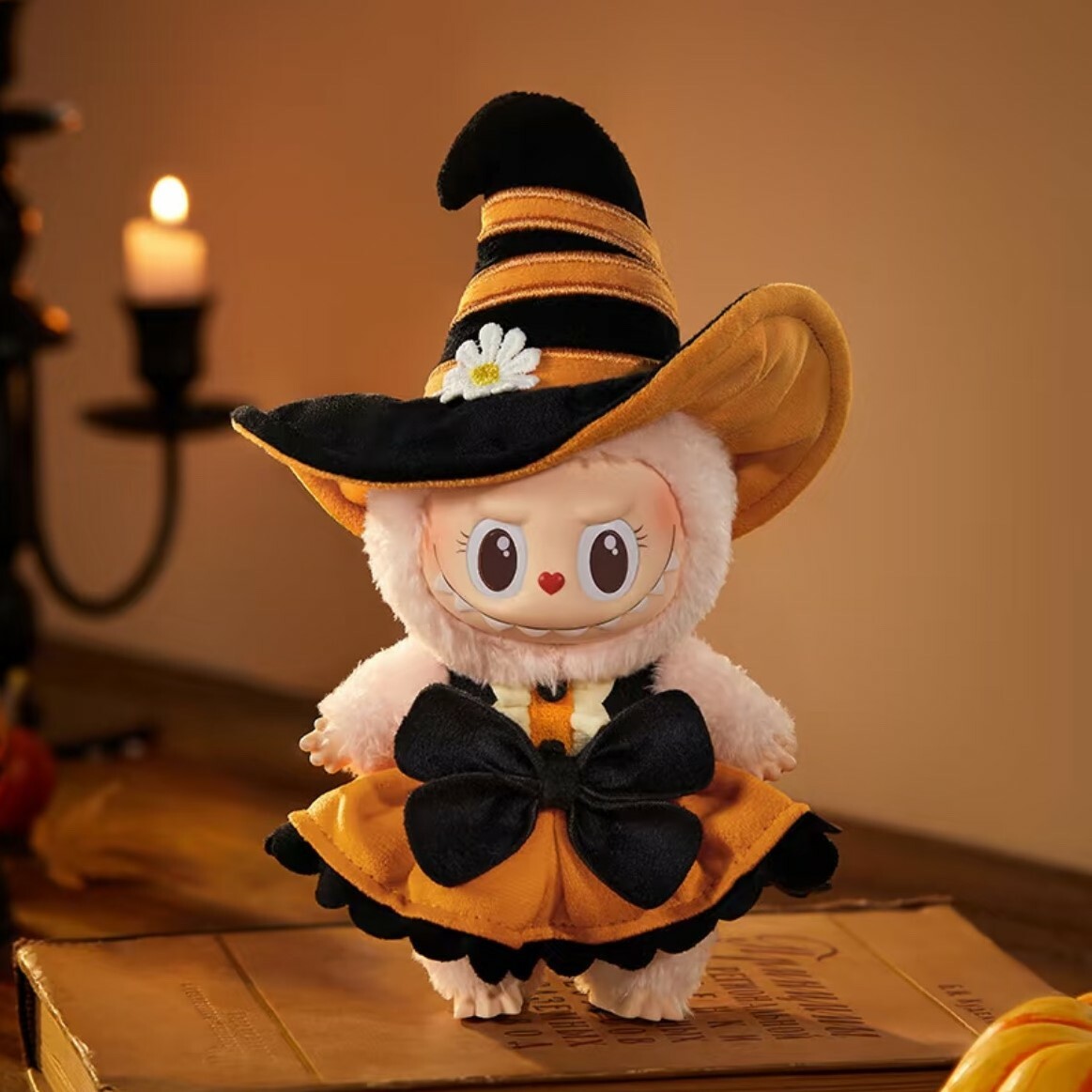 POP MART 泡泡瑪特LABUBU 萬聖節MOKOKO 小女巫Magic of Pumpkin 公仔