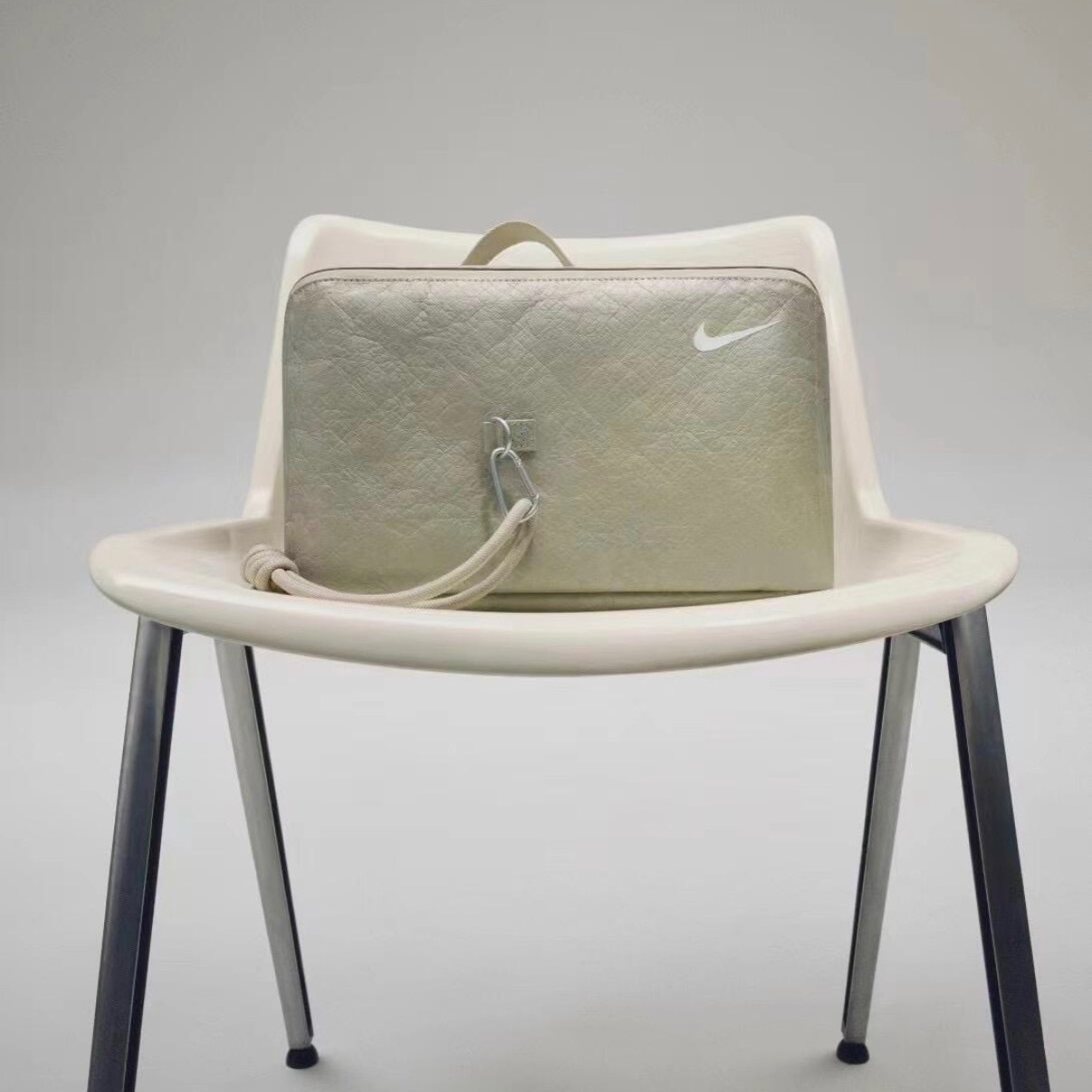 <海外限定><快速出貨>Nike 百寶收納 運動旅行包 多隔層多口袋 限量